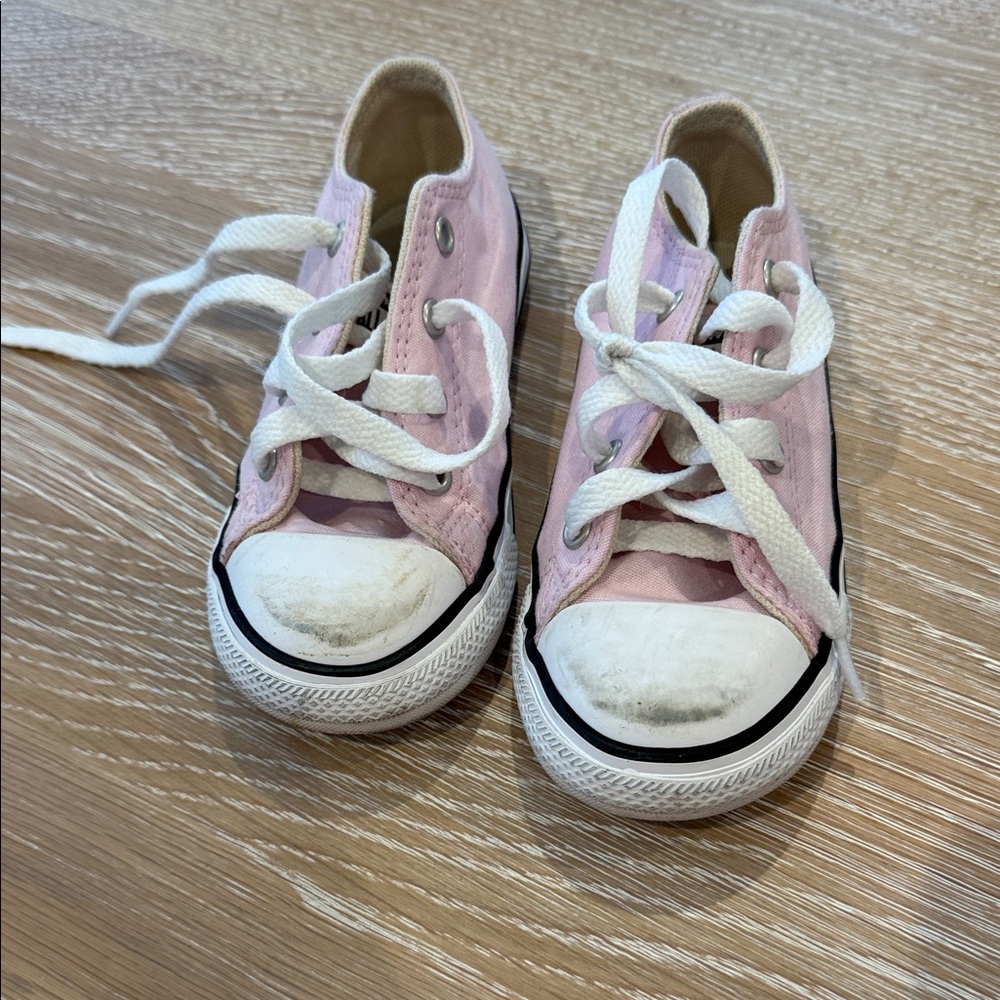 Converse size 8 kids